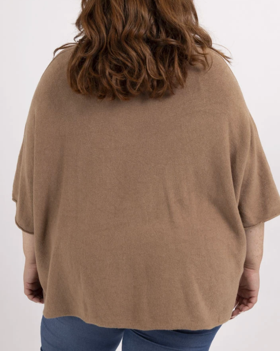 V-aukkoinen neule beige